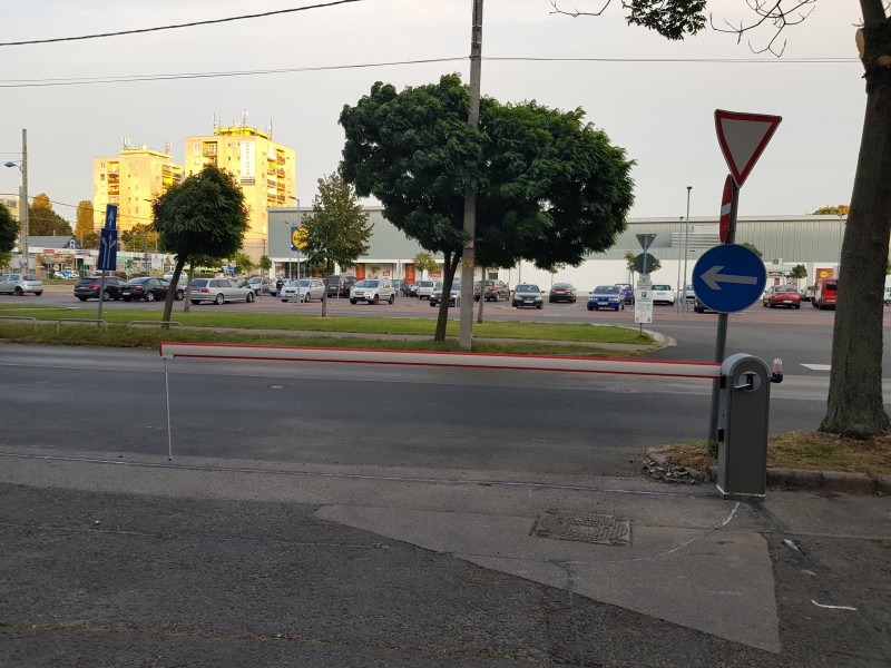 Fizető parkoló rendszerek 2 db sorompò telepìtèsünk Budapest XVIII. kerületben