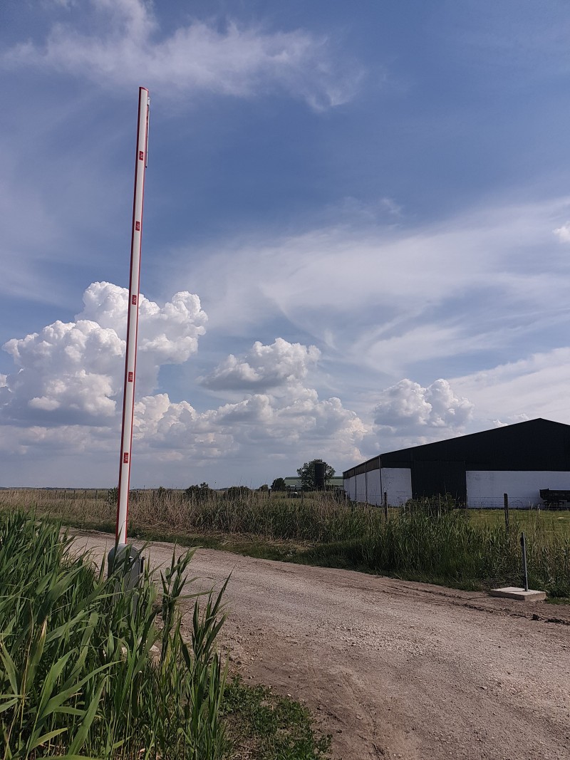 Fizető parkoló rendszerek Gsm modulròl működő sorompò telepìtèsünk