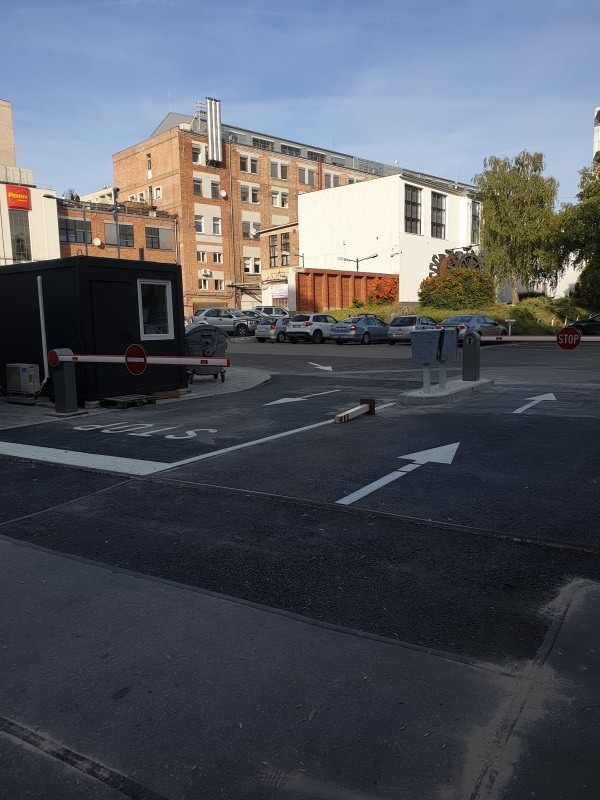 Fizető parkoló rendszerek Parkolòrendszerrel működő sorompò telepìtèsünk Budapest III. ker.